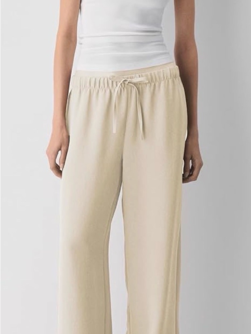 Women's High-Waist Wide Leg Pull-On Pants in Beige - Picture 4 of 8